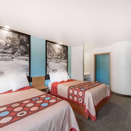 Super 8 By Wyndham שואו לואו מראה חיצוני תמונה