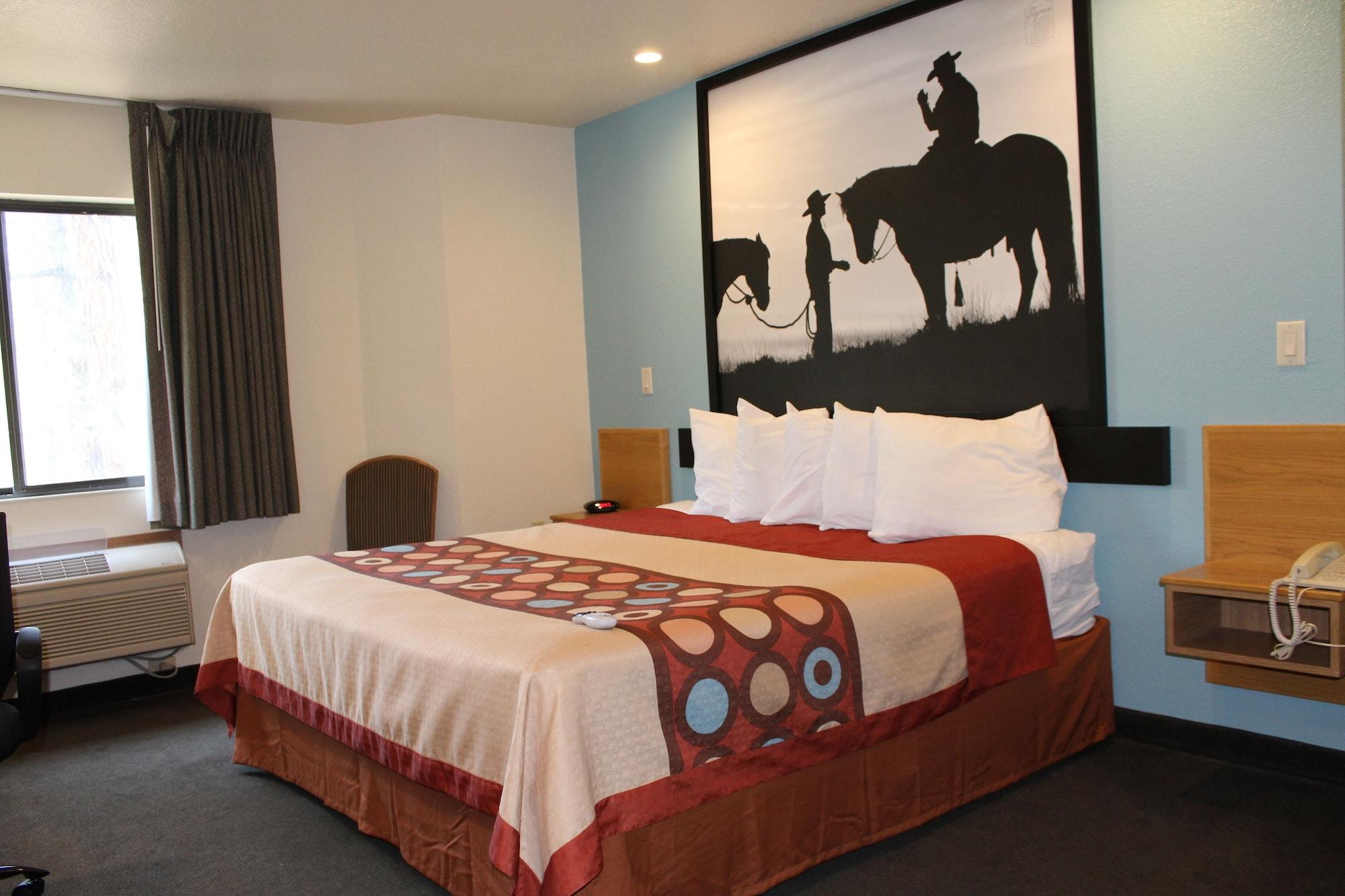 Super 8 By Wyndham שואו לואו מראה חיצוני תמונה