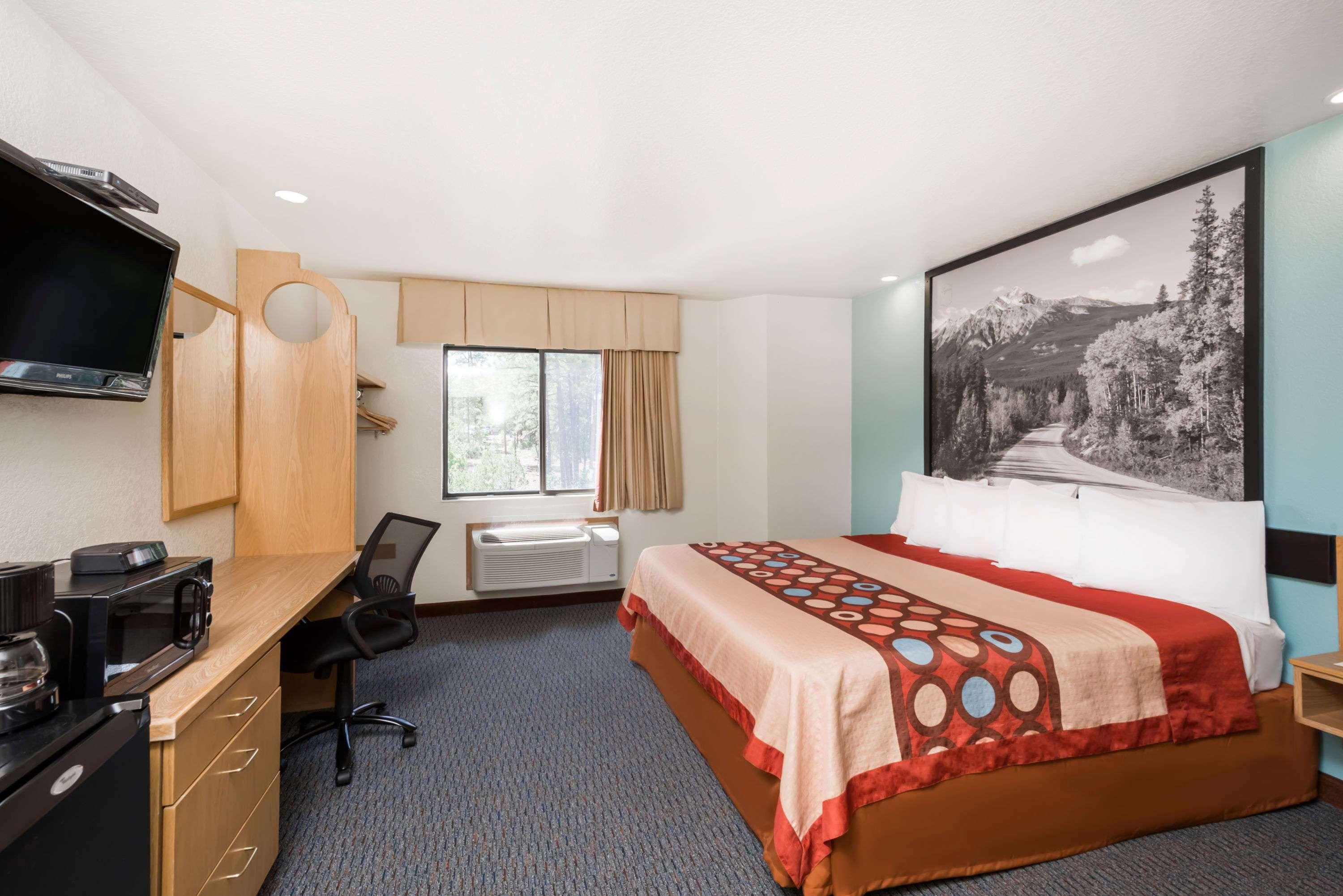 Super 8 By Wyndham שואו לואו מראה חיצוני תמונה